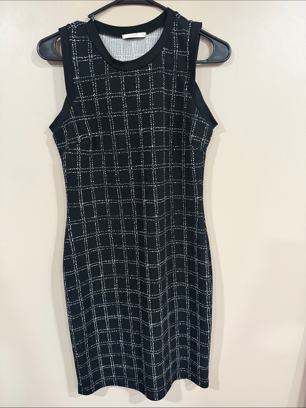 Le Lis Black Grid Knit Sheath Dress